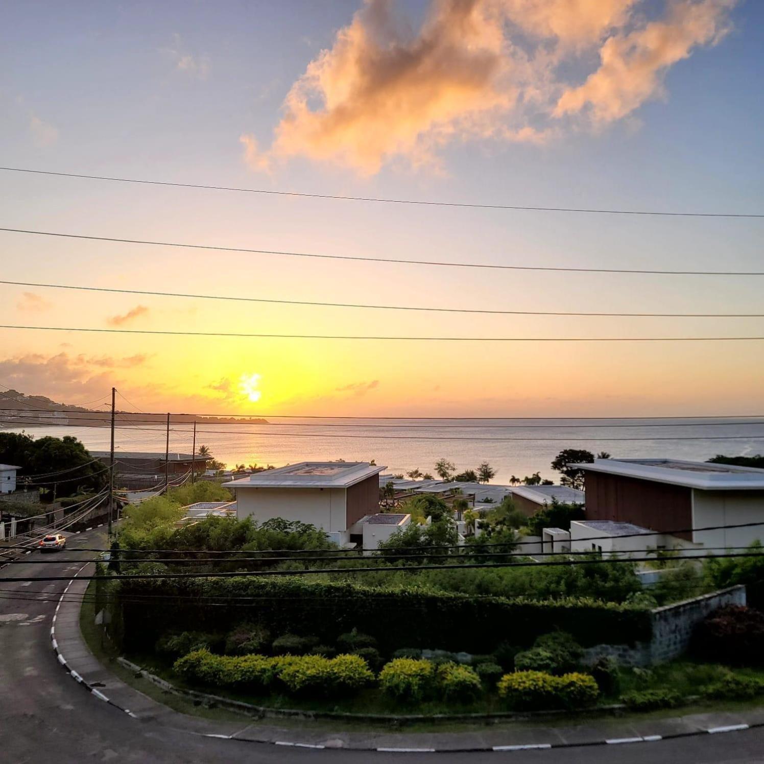 Silver View Apartments セントジョージズ エクステリア 写真